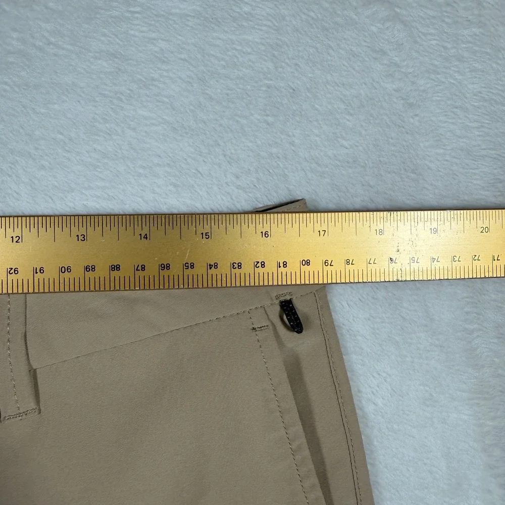 Quiksilver Amphibian Shorts Mens Size 32 Khaki 4 Way Stretch Quick Dry Shorts